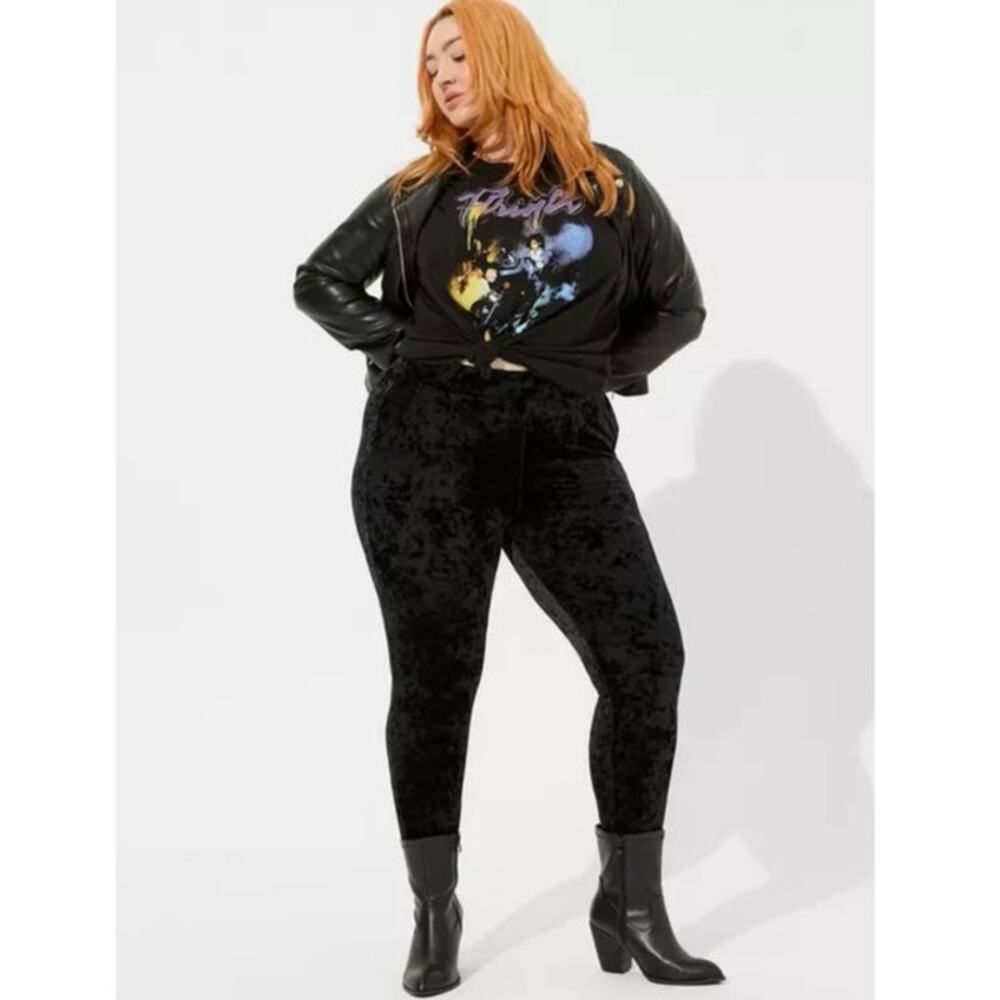 Torrid Full Length Crushed Velvet Pocket Legging tapered pull on 3x plus 3